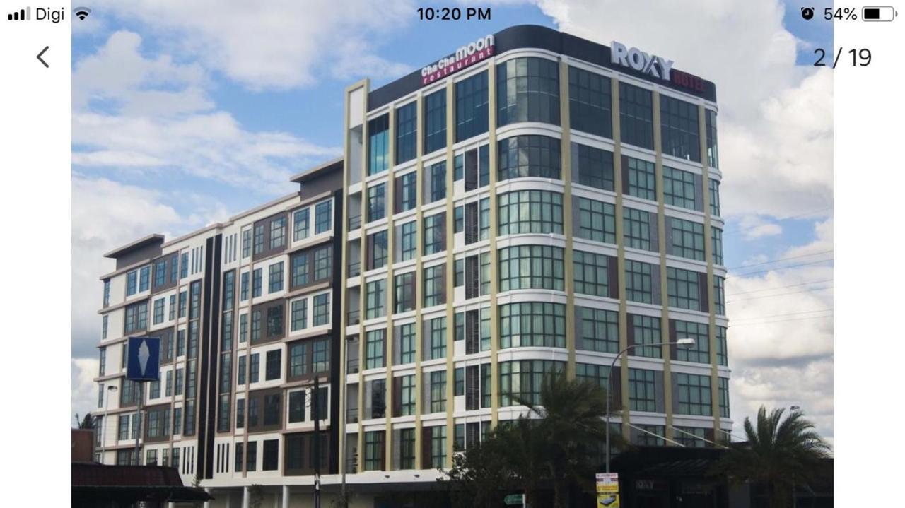Roxy Apartment Kuching Exterior photo